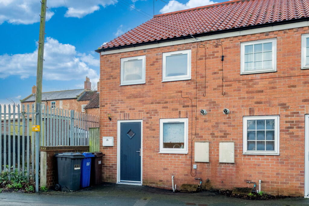 Main image of property: New Millgate, Selby, YO8 3GB