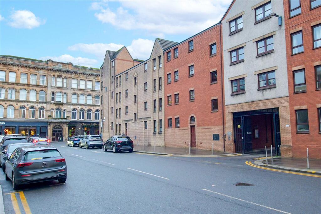 Main image of property: Albion Gate, Glasgow, G1