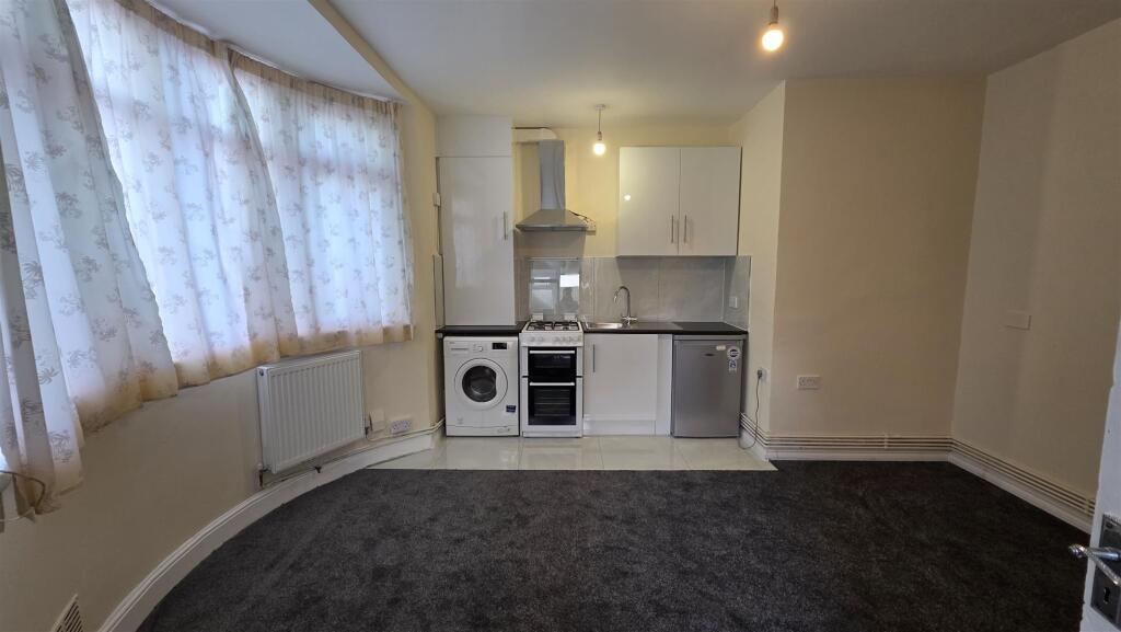 Main image of property: Greenford Road, Greenford