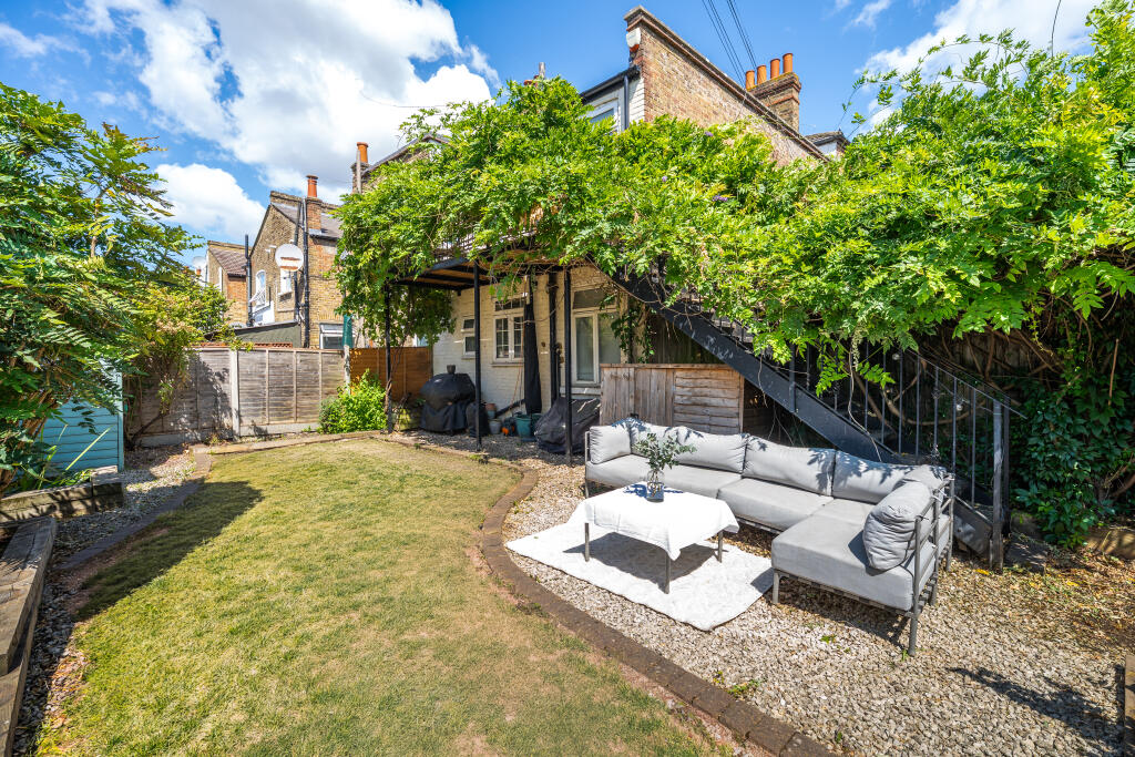 Apartment in London - View 4