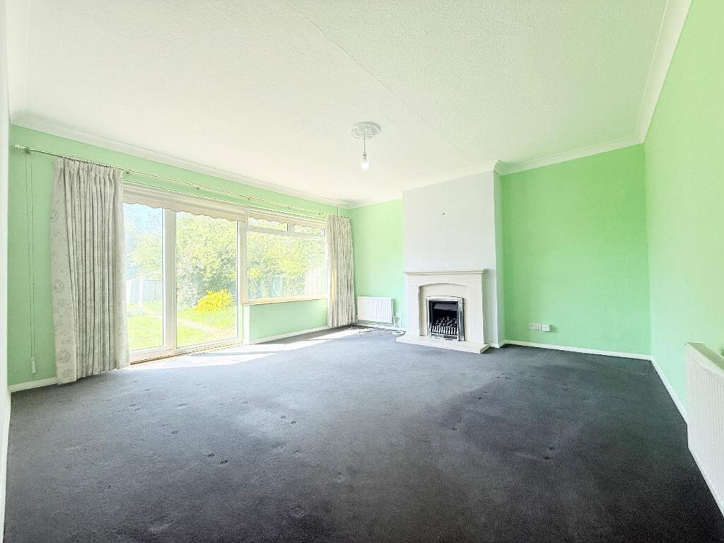 Laburnum Grove, Luton, LU3 photo 2