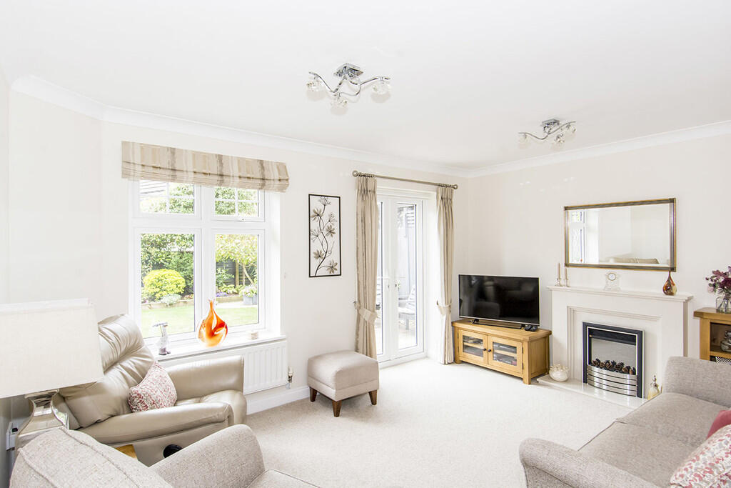 Alvington Way, Market Harborough photo 4