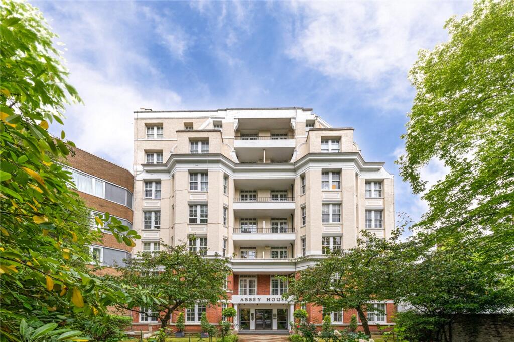 Apartment in London, St. John's Wood - View 3