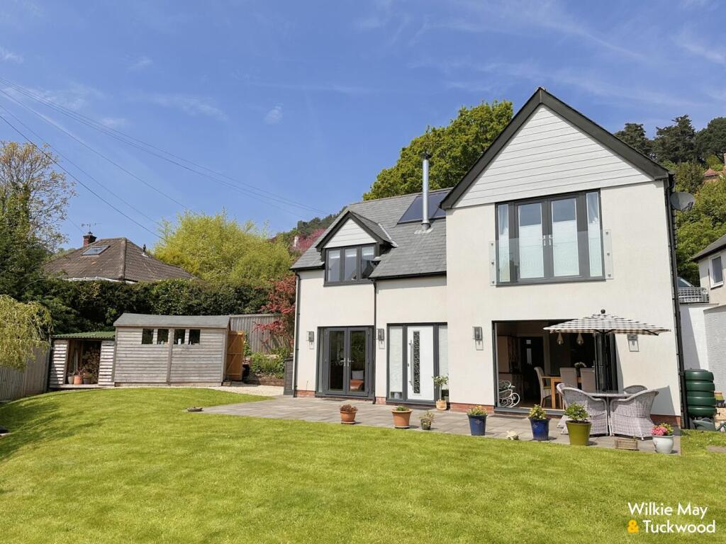 2-bed detached on Pemswell Road, Minehead, £550,000