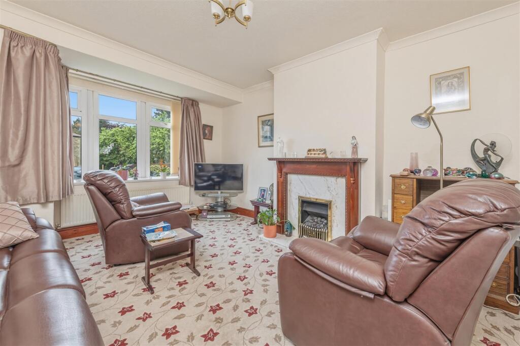 Victoria Crescent, Elland - View 3