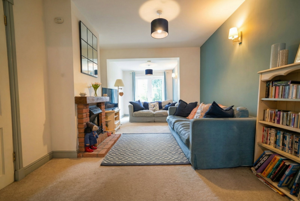 House in Solihull, Shirley - View 3