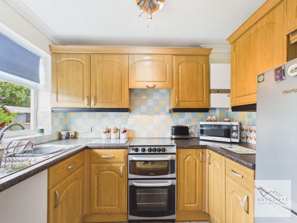 Canterbury Close, Garstang, PR3 - View 2