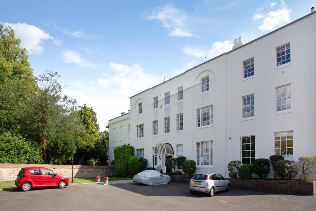 Main image of property: Kippington Road Sevenoaks TN13