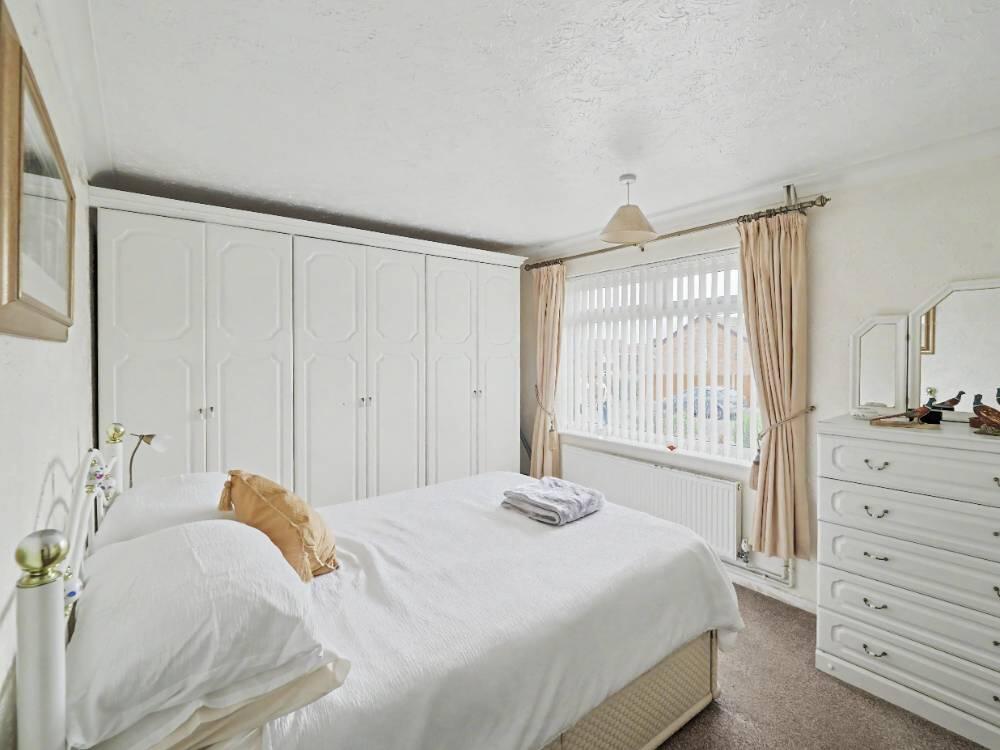 Kestrel Way, Burton-on-trent, DE15 0DJ - View 6