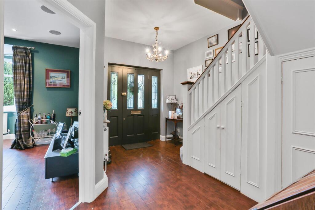 House in London, Carshalton Beeches - View 5