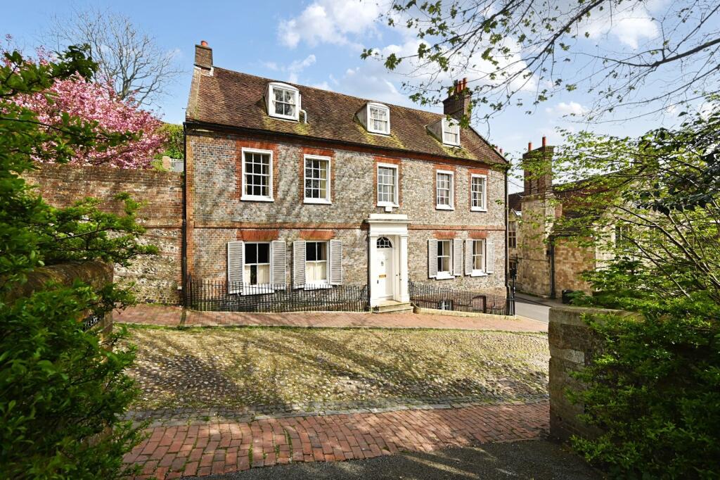 Main image of property: Keere Street, Lewes, East Sussex, BN7