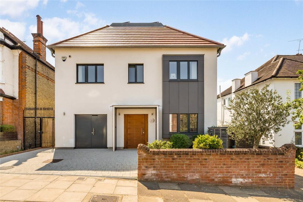 House in London, Muswell Hill - View 2