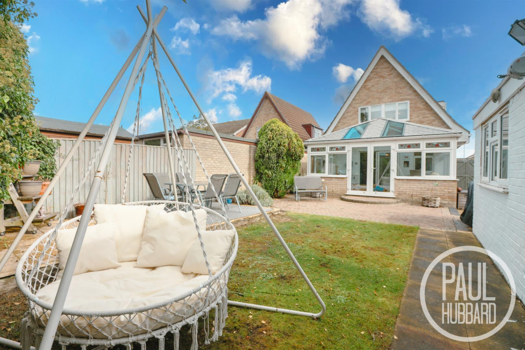 House in East Suffolk, Oulton Broad - View 3