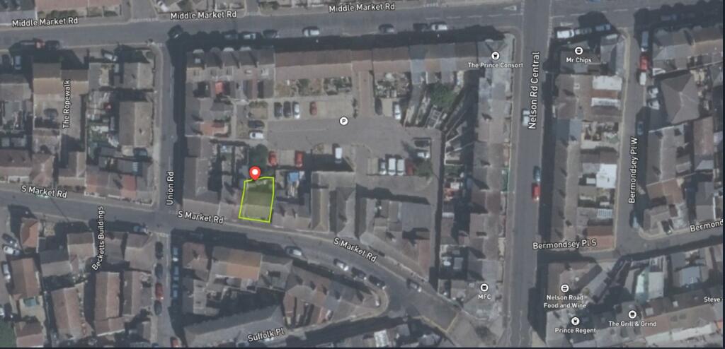 Ground floor flat, 36-37 South Market Road, Great Yarmouth, Norfolk NR30 2BT photo 2