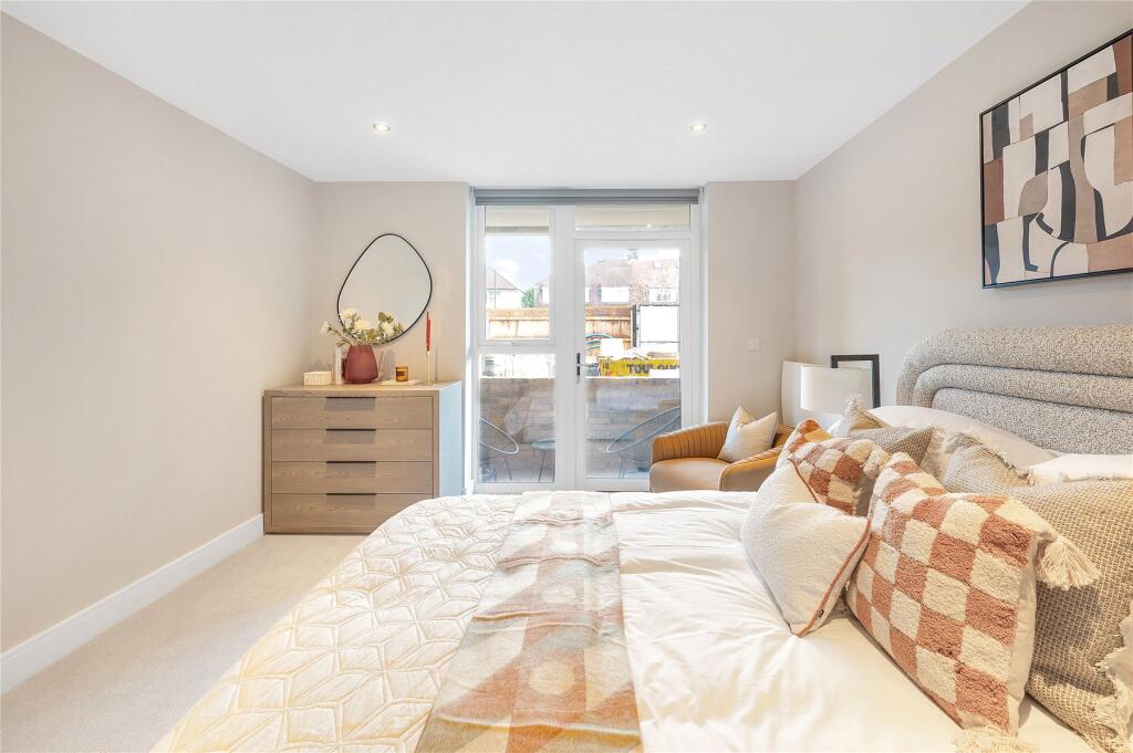 Apartment in London - View 5
