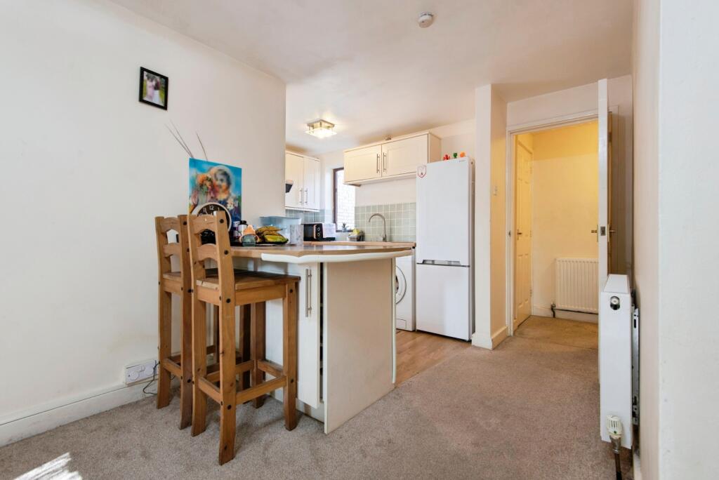 Apartment in Stevenage - View 4