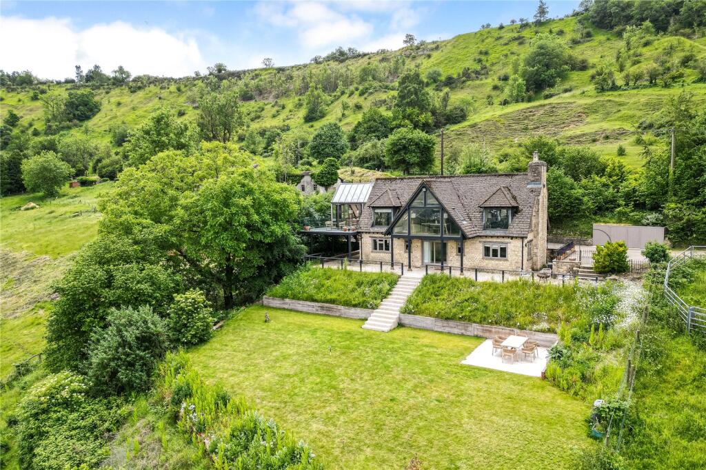 Main image of property: Daisy Bank Road, Leckhampton, Cheltenham, Gloucestershire, GL53