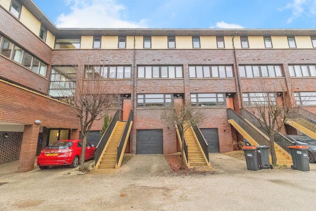 Main image of property: Enterprise Lane, Campbell Park, Milton Keynes, MK9