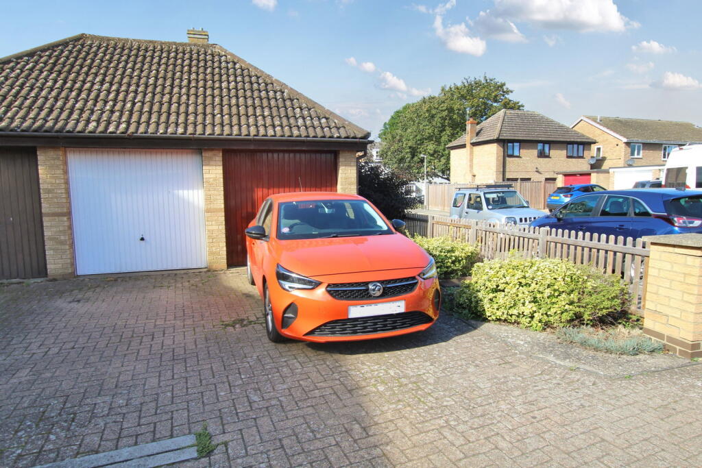 House in Sandy, Central Bedfordshire - View 4