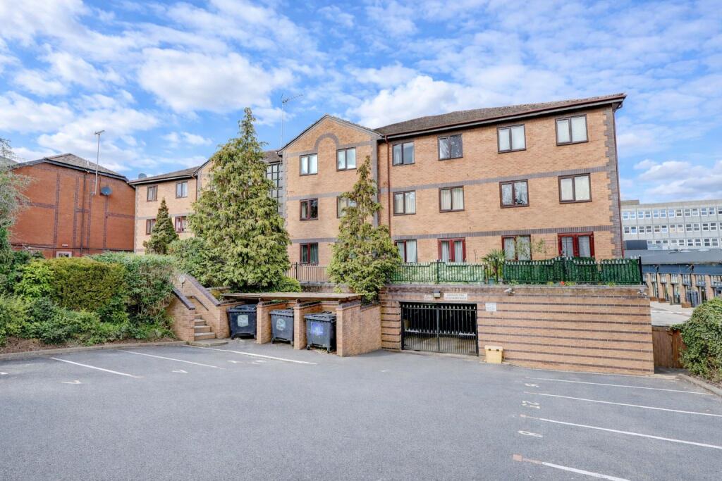 Main image of property: Queen Alexandra Road, High Wycombe, Buckinghamshire, HP11