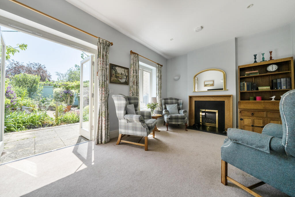 House in Chichester - View 4