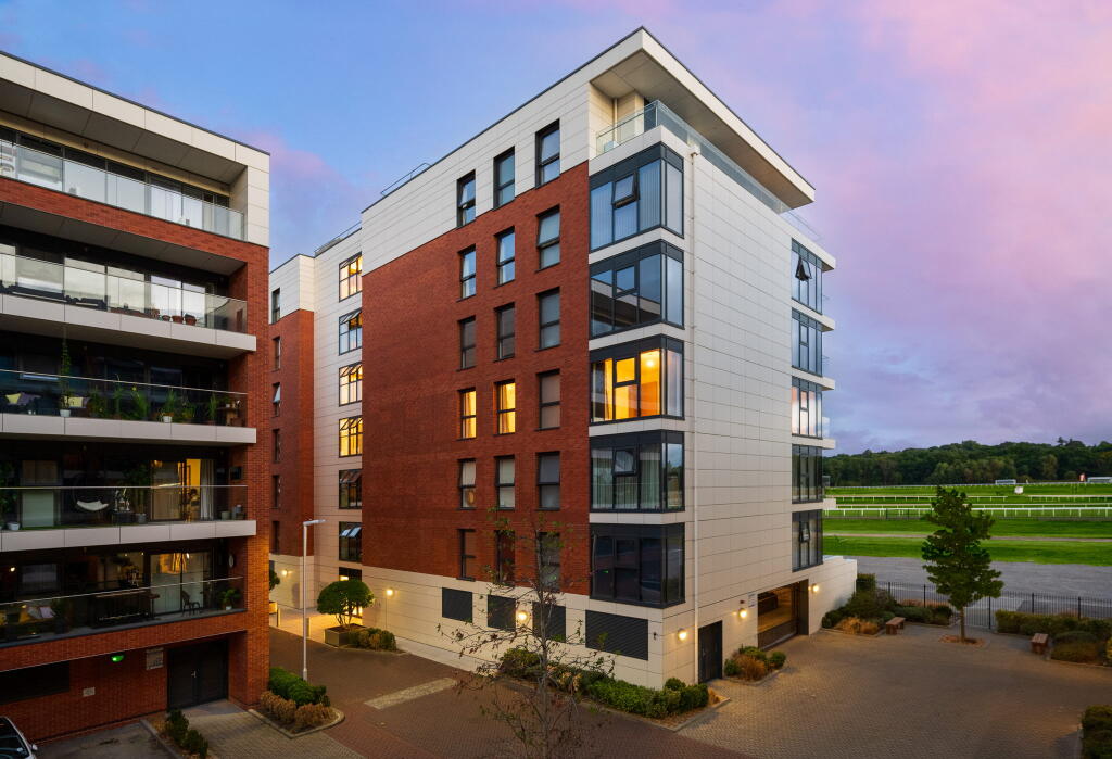 Main image of property: Kingman Way, Newbury, RG14