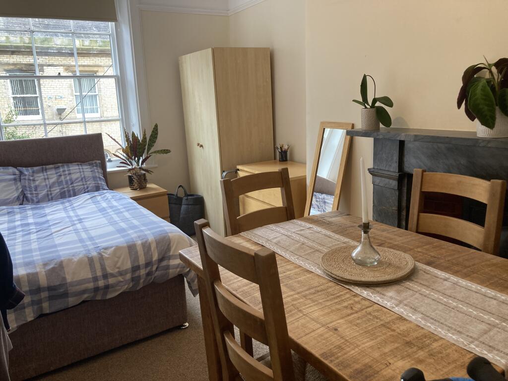 Apartment in Carlisle, Whiteclosegate, Caldewgate - View 5