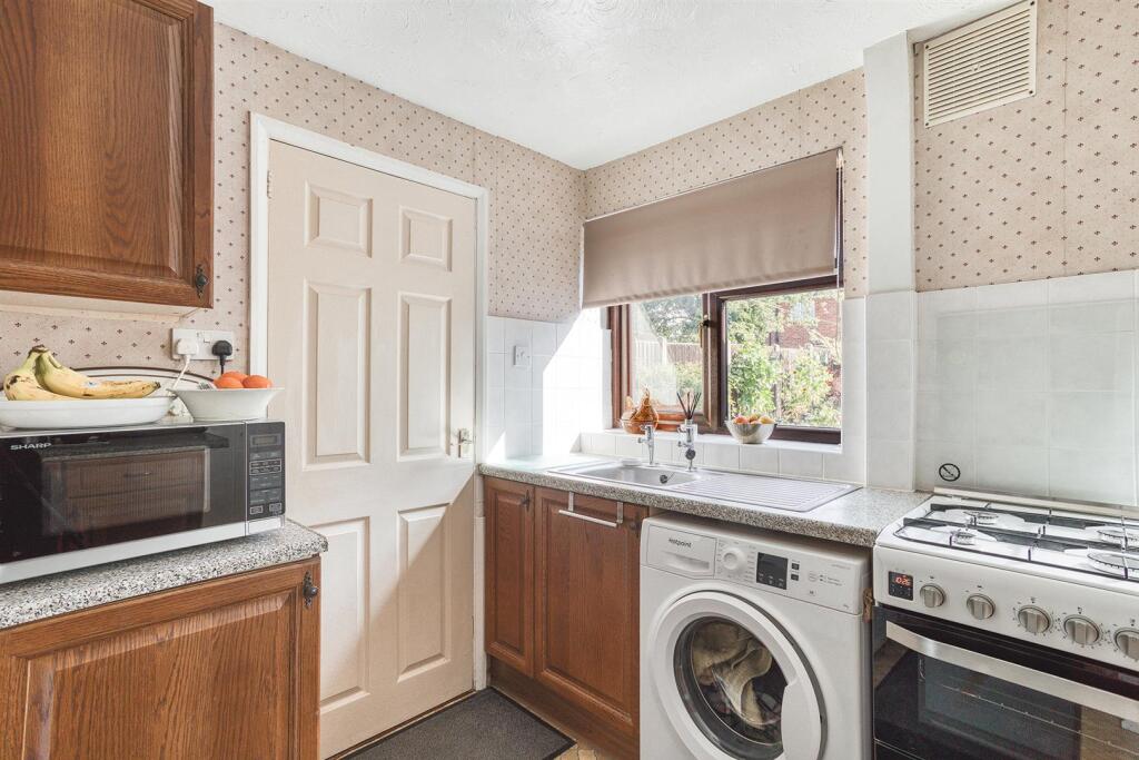 House in South Derbyshire, Etwall - View 5