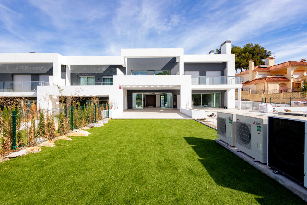 Main image of property: Andalucia, Malaga, Guadalmina Alta