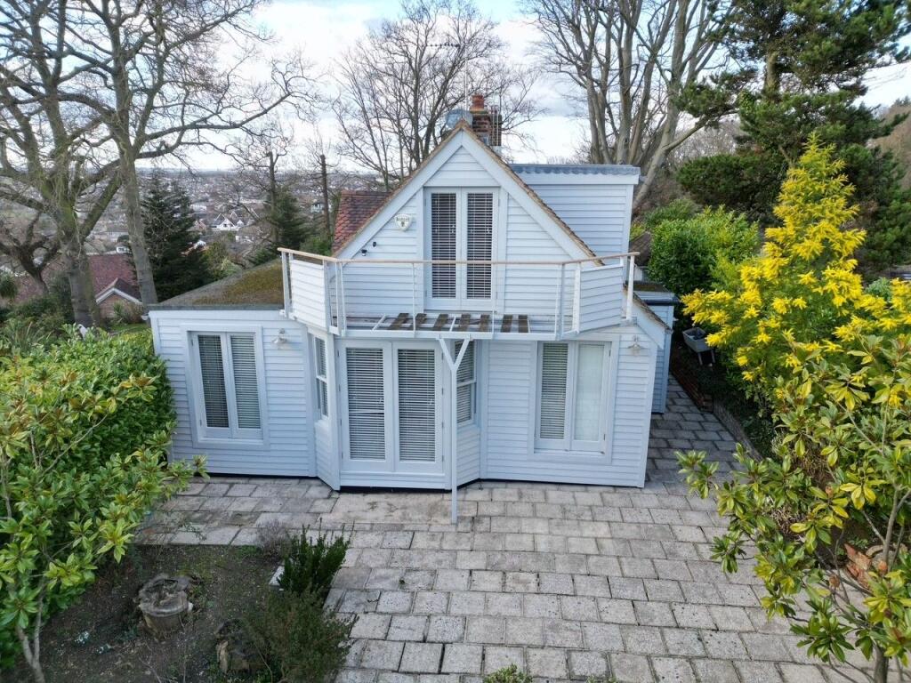 Main image of property: Vicarage Hill, Benfleet