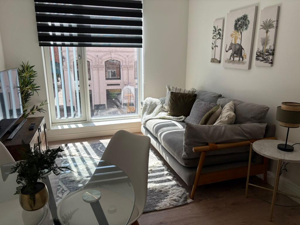 1 bedroom apartment for rent