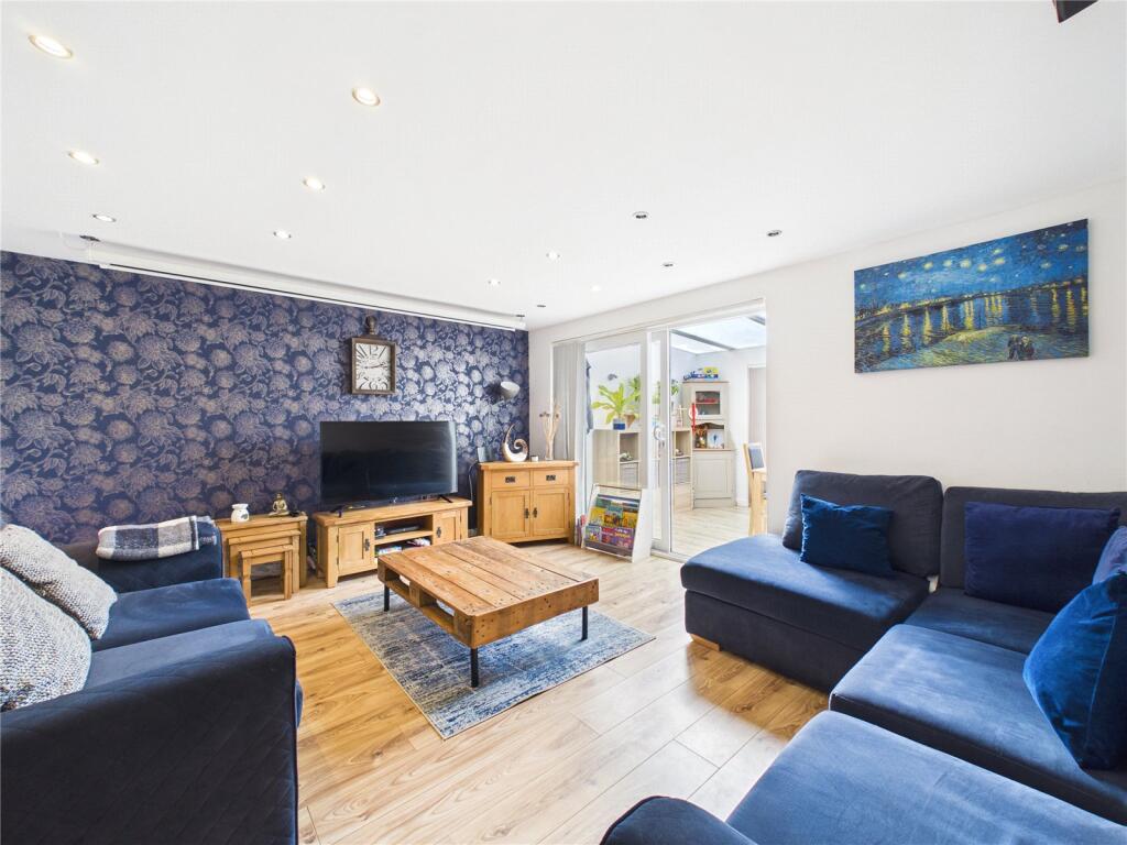 Main image of property: Pinkhams Twist, Bristol, BS14