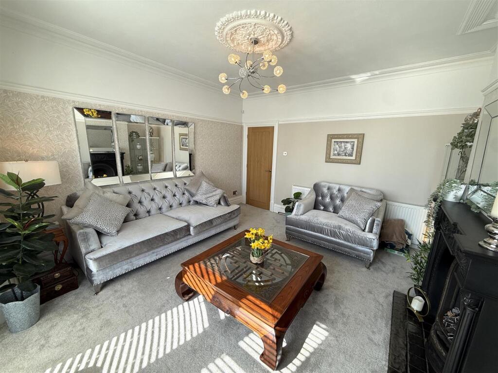 Devonshire Road, Lytham St. Annes photo 4