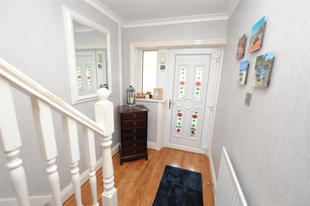 House in Bradford, West Royd, Shipley - View 5