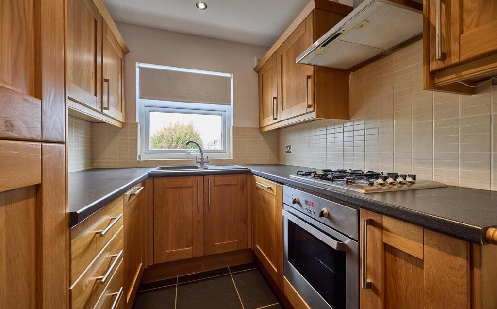 Mount Road, Hinckley photo 3