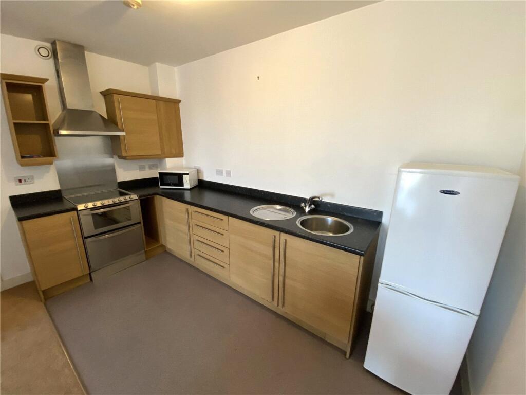 Apartment in Manchester - View 4