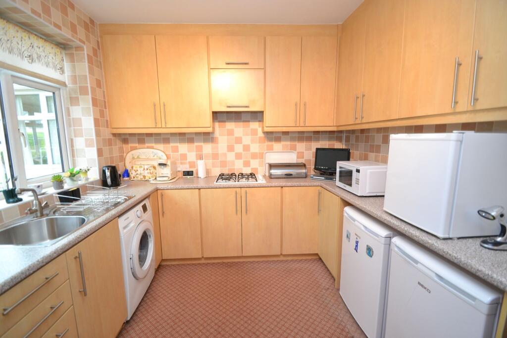 Cyprus Drive, Thackley, – pohled 4
