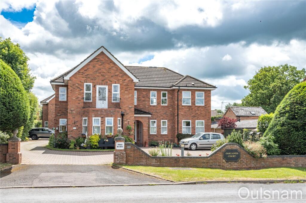 Main image of property: Worcester Road, Stoke Heath, Bromsgrove, Worcestershire, B61
