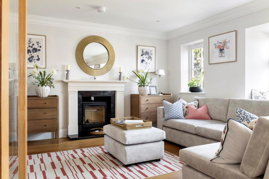 House in Guildford - More