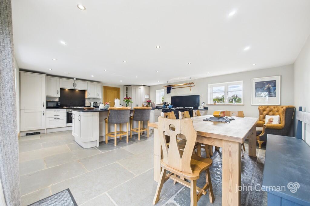 New Road, Uttoxeter photo 3