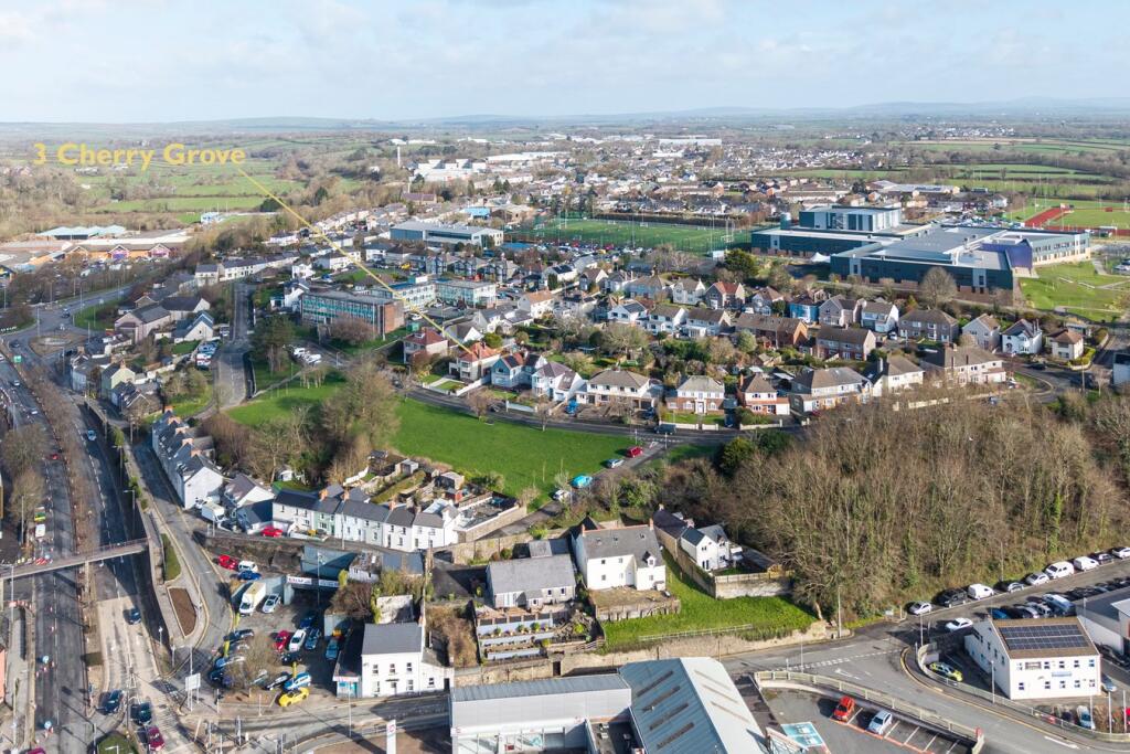 Cherry Grove, Haverfordwest, SA61 - View 2