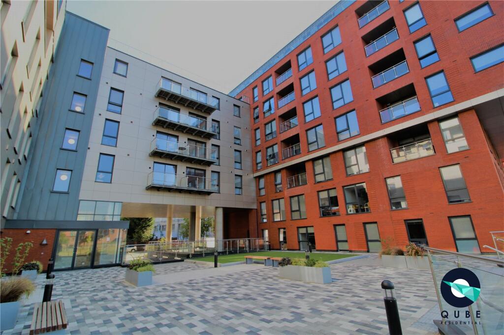 Main image of property: Adelphi Wharf 1B, 11 Adelphi Street, Salford, M3