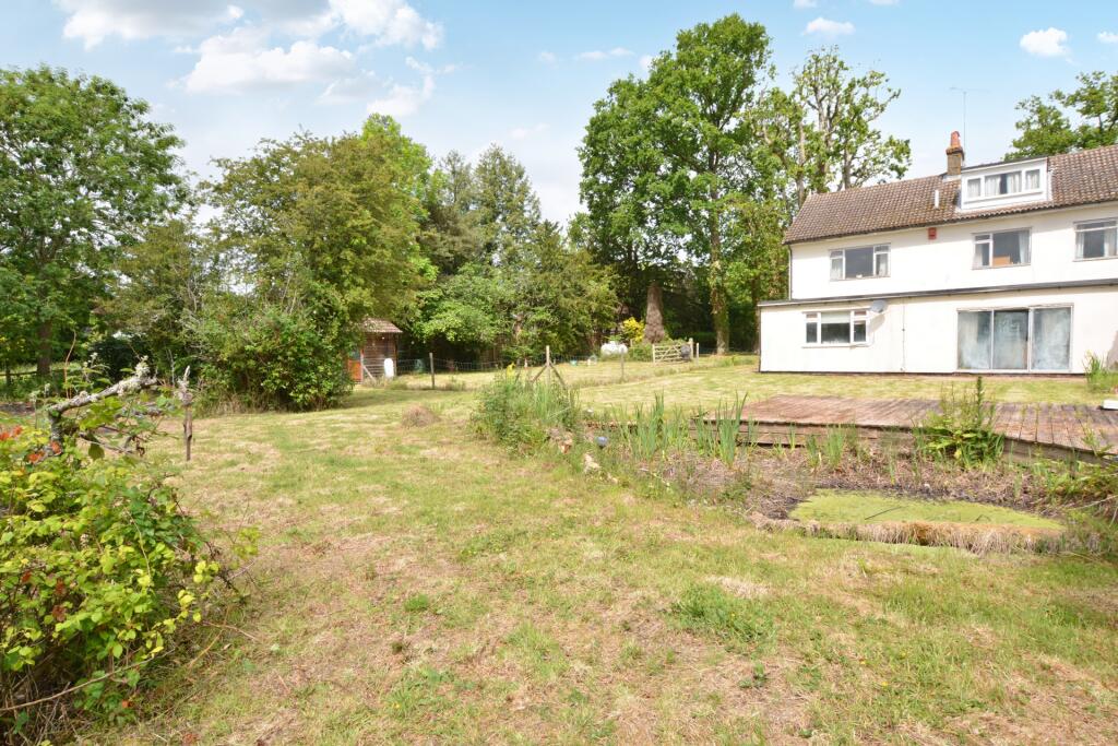 House in Horsham, Langhurst Hill, Rusper - More