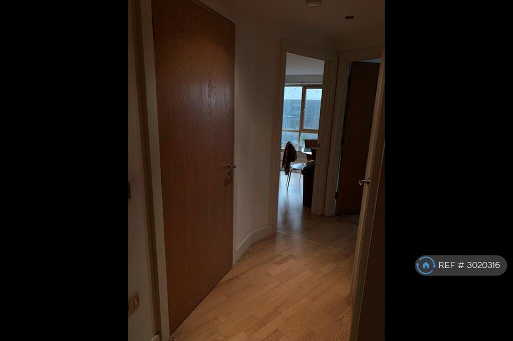 Apartment in Leeds - View 5