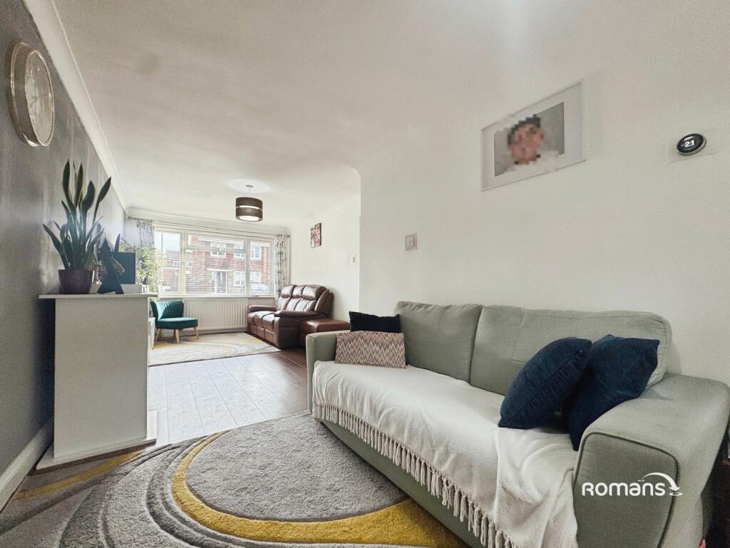 House in Basingstoke and Deane, Basingstoke - View 4