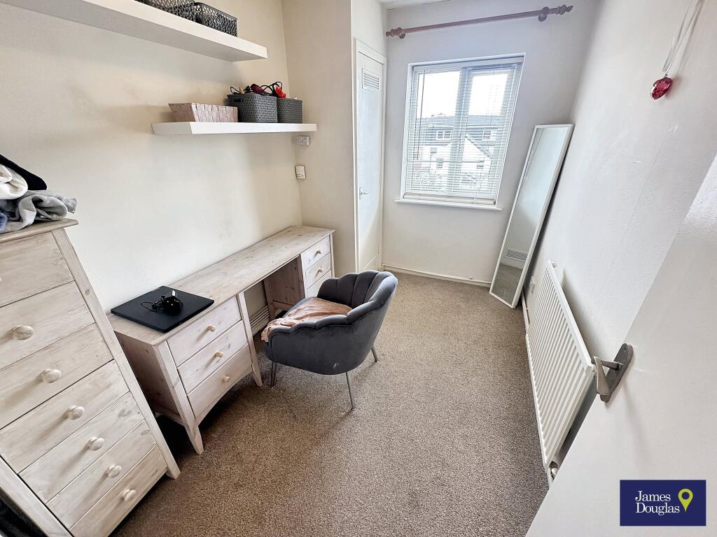 Apartment in Cardiff, Maindy, Cathays - View 6