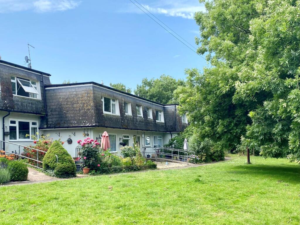 Main image of property: Brooklyn Park, Exmouth
