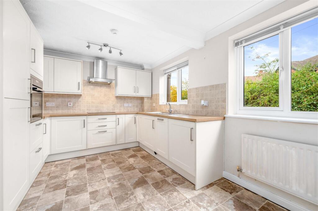 Additional image 2 of Chestnut Walk, Henley-In-Arden