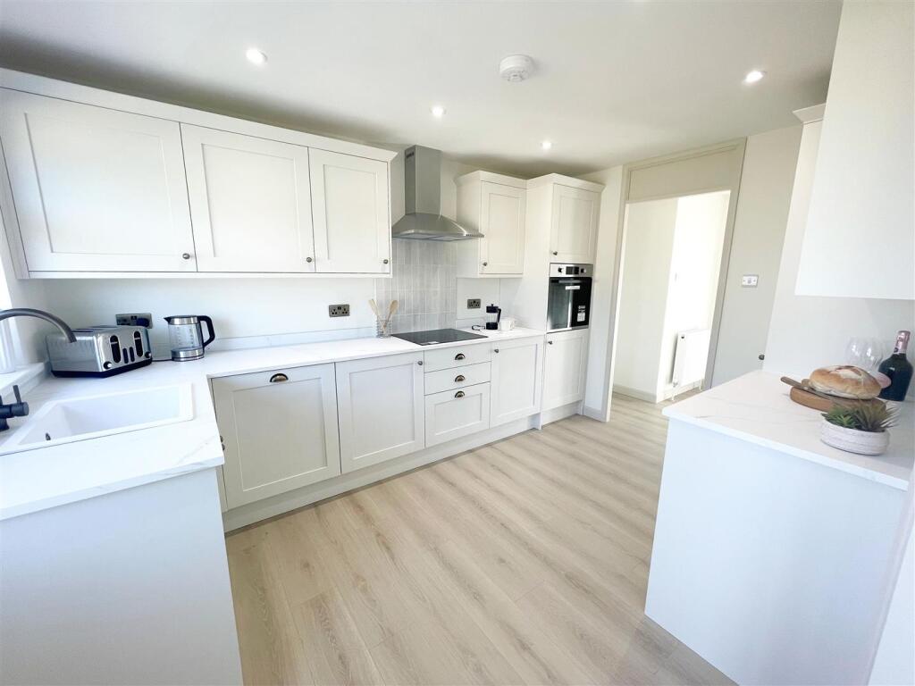House in Bembridge, Isle of Wight - View 2