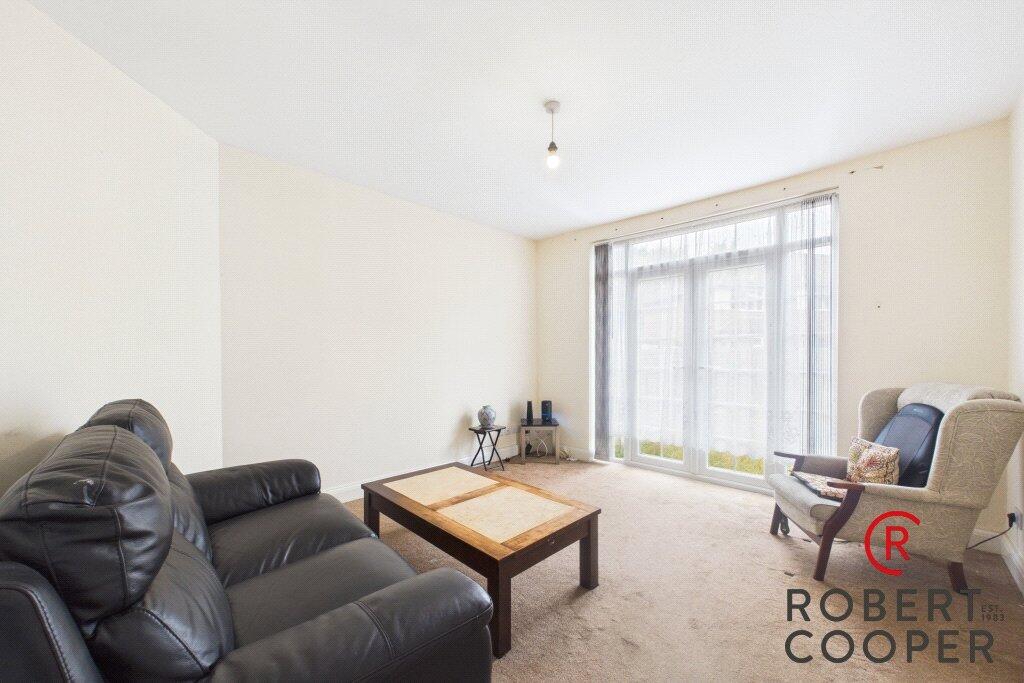 House in Harrow - View 4